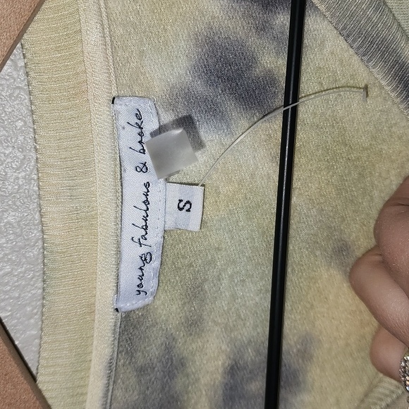 Young Fabulous & Broke NWOT Tie Dye Juliette Crewneck Sweatshirt - Picture 4 of 10